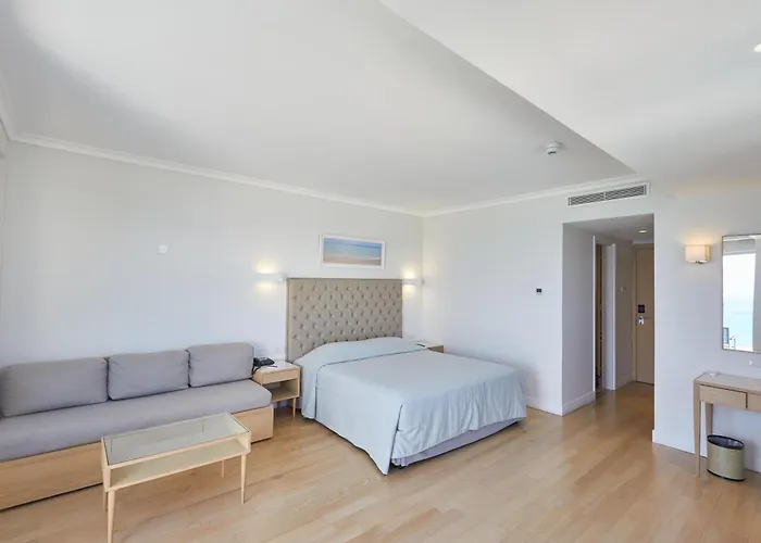 Sunrise Протарас