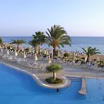 Ξενοδοχείο Sunrise 5*