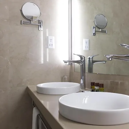 Sunrise Ξενοδοχείο 5*