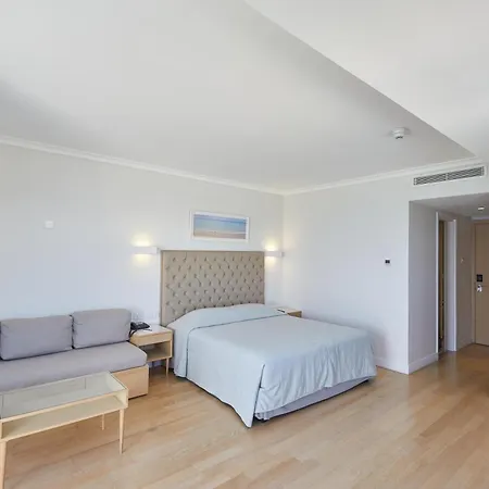 Sunrise Πρωταράς