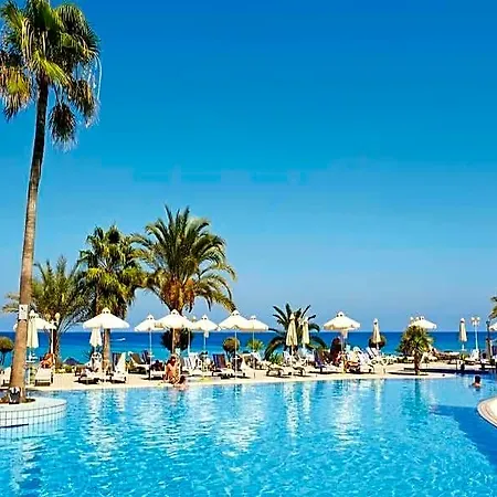 Sunrise Hotel Protaras