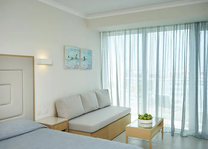 Sunrise Hotel Protaras